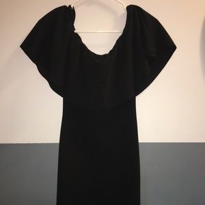 Short and off the shoulder black dress